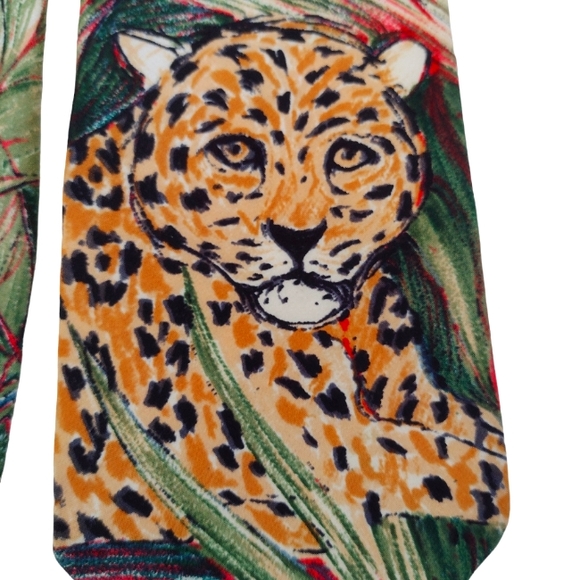 Tie. World Wildlife Fund Jaguar. Preloved. 100% silk made in USA - Picture 2 of 7